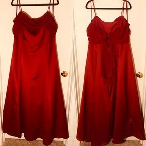 Michaelangelo - Full Length Formal Dress In Wine